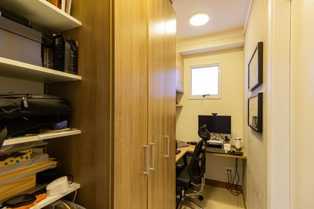 Apartamento à venda com 98m², 3 quartos e 2 vagas Apartamento à venda com 98m², 3 quartos e 2 vagasEscritório