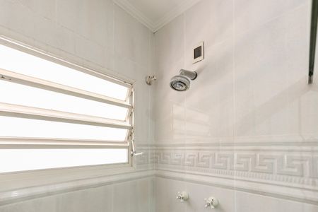 Casa de condomínio para alugar com 247m², 4 quartos e 3 vagas Casa de condomínio para alugar com 247m², 4 quartos e 3 vagasBanheiro Social