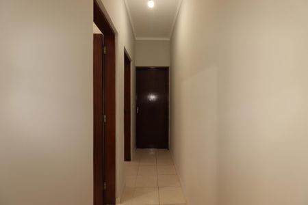 Apartamento à venda com 67m², 2 quartos e 1 vagaCorredor