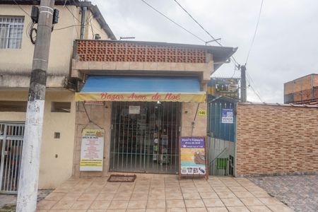 Casa à venda com 125m², 1 quarto e 1 vaga Casa à venda com 125m², 1 quarto e 1 vagaFachada + placa