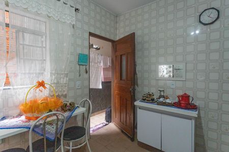 Casa à venda com 125m², 1 quarto e 1 vaga Casa à venda com 125m², 1 quarto e 1 vagaCozinha