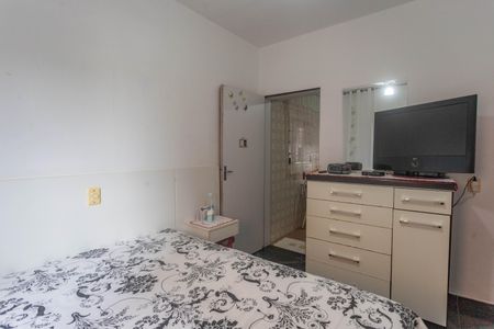 Casa à venda com 125m², 1 quarto e 1 vaga Casa à venda com 125m², 1 quarto e 1 vagaQuarto