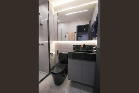 Banheiro de kitnet/studio à venda com 1 quarto, 31m² em Indianópolis, São Paulo