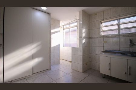 Apartamento à venda com 54m², 2 quartos e 1 vagaCozinha 