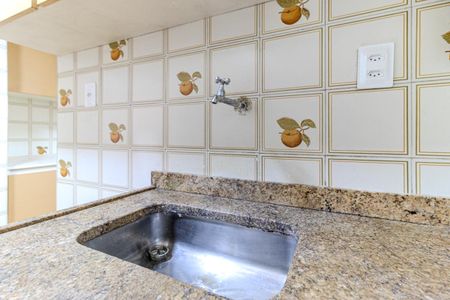 Apartamento à venda com 54m², 1 quarto e sem vaga Apartamento à venda com 54m², 1 quarto e sem vagaCozinha