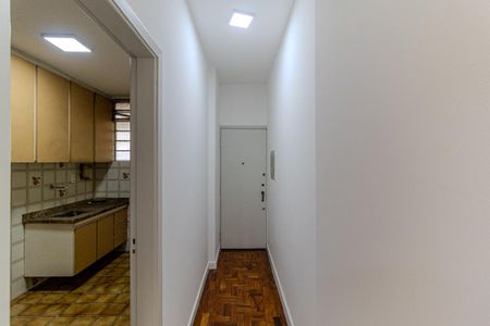 Apartamento à venda com 54m², 1 quarto e sem vaga Apartamento à venda com 54m², 1 quarto e sem vagaCorredor de Entrada