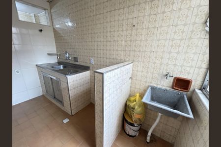 Apartamento à venda com 73m², 4 quartos e sem vagaÁrea de Serviço