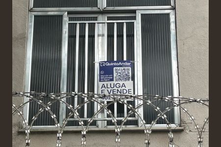 Apartamento à venda com 73m², 4 quartos e sem vagaFachada + plaquinha