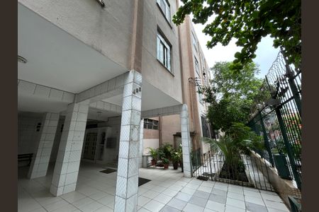 Apartamento à venda com 73m², 4 quartos e sem vagaFachada