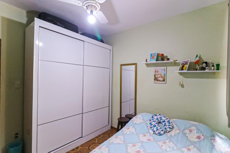 Casa à venda com 80m², 3 quartos e 2 vagas Casa à venda com 80m², 3 quartos e 2 vagasQuarto 2