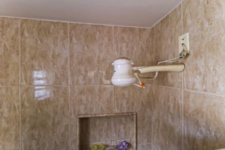 Casa à venda com 80m², 3 quartos e 2 vagas Casa à venda com 80m², 3 quartos e 2 vagasBanheiro de serviço