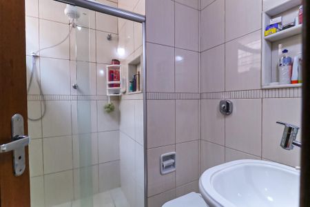 Casa à venda com 80m², 3 quartos e 2 vagas Casa à venda com 80m², 3 quartos e 2 vagasBanheiro da Suíte 3