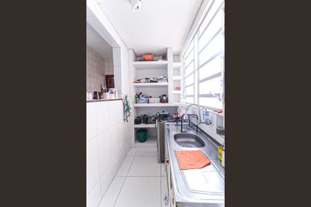 Casa à venda com 80m², 3 quartos e 2 vagas Casa à venda com 80m², 3 quartos e 2 vagasCozinha