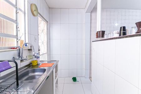 Casa à venda com 80m², 3 quartos e 2 vagas Casa à venda com 80m², 3 quartos e 2 vagasCozinha