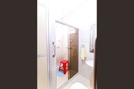 Casa à venda com 80m², 3 quartos e 2 vagas Casa à venda com 80m², 3 quartos e 2 vagasBanheiro Social