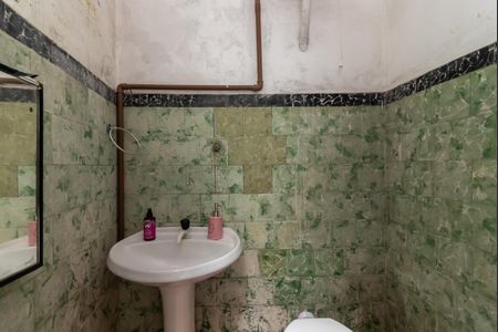 Apartamento para alugar com 140m², 2 quartos e sem vagaBanheiro de Serviço