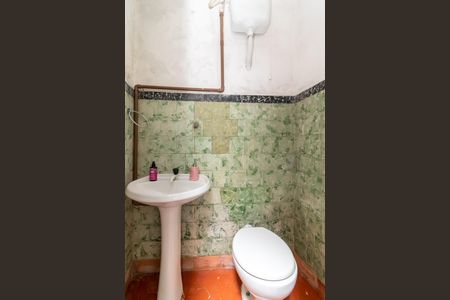 Apartamento para alugar com 140m², 2 quartos e sem vagaBanheiro de Serviço