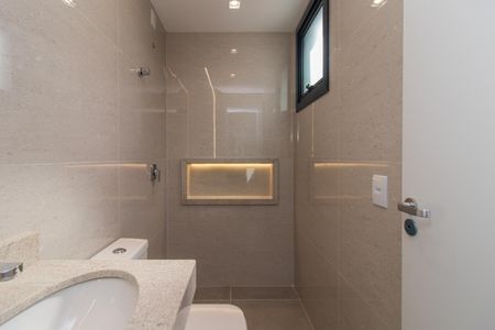 Casa à venda com 117m², 3 quartos e 2 vagasBanheiro Social