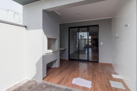 Casa à venda com 117m², 3 quartos e 2 vagasQuintal