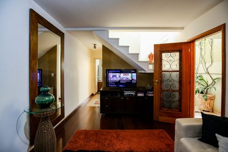 Sala  de casa à venda com 3 quartos, 190m² em Vila Butantã, São Paulo