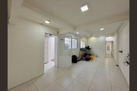 Casa para alugar com 180m², 5 quartos e 2 vagasCozinha
