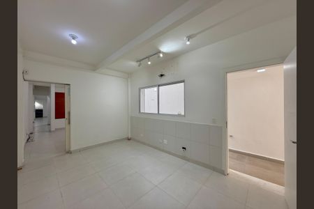 Casa para alugar com 5 quartos, 180m² em Brooklin, São Paulo