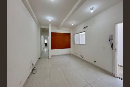 Casa para alugar com 5 quartos, 180m² em Brooklin, São Paulo