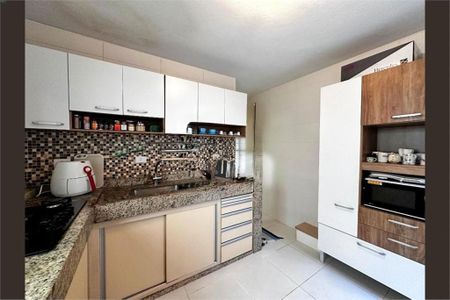 Casa à venda com 120m², 3 quartos e 2 vagas