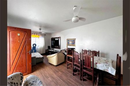 Casa à venda com 3 quartos, 120m² em Jardim Monte Azul, São Paulo