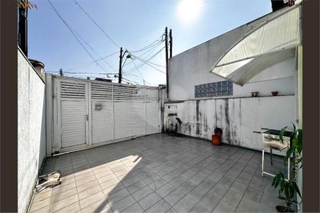 Casa à venda com 120m², 3 quartos e 2 vagas
