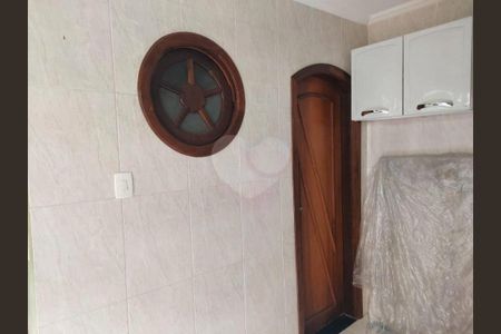 Casa à venda com 80m², 2 quartos e 1 vaga