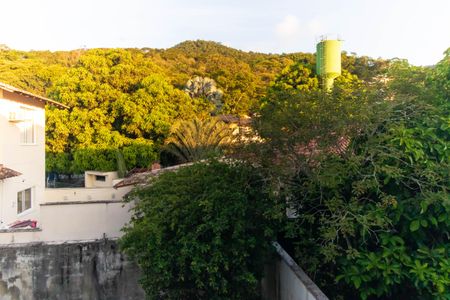 Casa de condomínio à venda com 120m², 3 quartos e 3 vagas Casa de condomínio à venda com 120m², 3 quartos e 3 vagasVista do Quarto 1