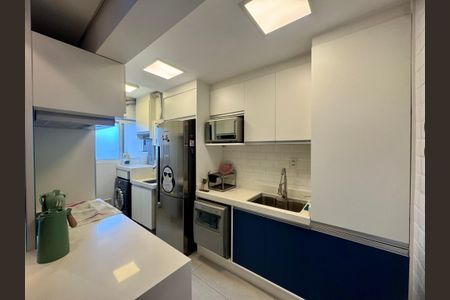 Apartamento para alugar com 91m², 2 quartos e 2 vagasCozinha