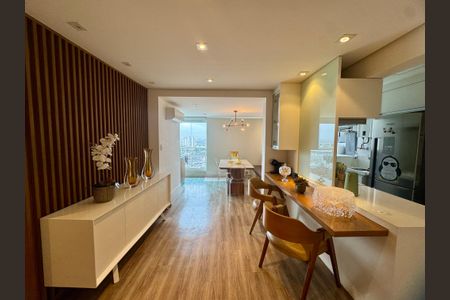 Apartamento para alugar com 91m², 2 quartos e 2 vagasSala