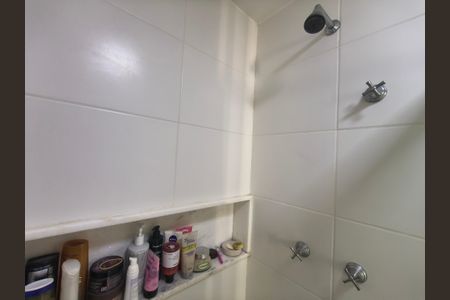 Apartamento à venda com 64m², 2 quartos e 1 vaga