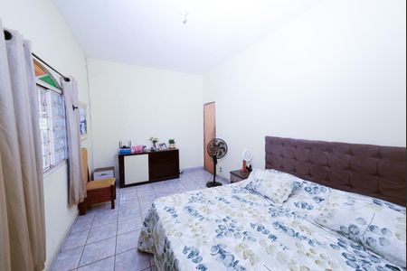 Casa à venda com 270m², 1 quarto e 4 vagas Casa à venda com 270m², 1 quarto e 4 vagasQuarto 2