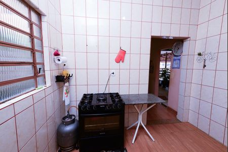 Casa à venda com 270m², 1 quarto e 4 vagas Casa à venda com 270m², 1 quarto e 4 vagasCozinha