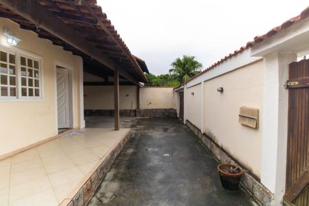Casa para alugar com 198m², 4 quartos e 3 vagasÁrea externa