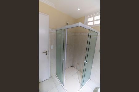 Casa para alugar com 198m², 4 quartos e 3 vagasBanheiro Social