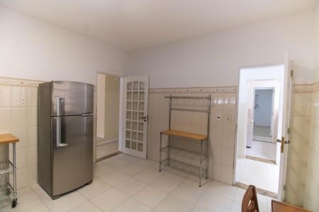 Casa para alugar com 198m², 4 quartos e 3 vagasCozinha