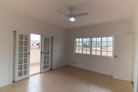 Casa para alugar com 198m², 4 quartos e 3 vagasSuíte