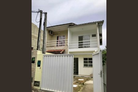Casa para alugar com 70m², 2 quartos e 1 vagaFachada