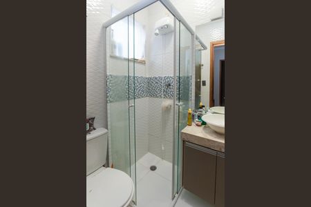 Casa de condomínio à venda com 70m², 2 quartos e 1 vaga Casa de condomínio à venda com 70m², 2 quartos e 1 vagaBanheiro da Suíte 2