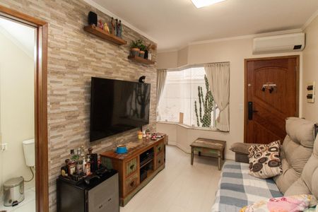 Sala de casa de condomínio à venda com 2 quartos, 70m² em Vila Mazzei, São Paulo