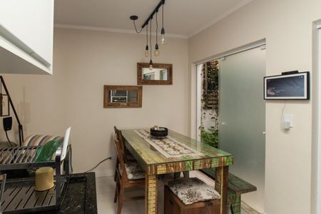 Casa de condomínio à venda com 70m², 2 quartos e 1 vaga Casa de condomínio à venda com 70m², 2 quartos e 1 vagaCozinha