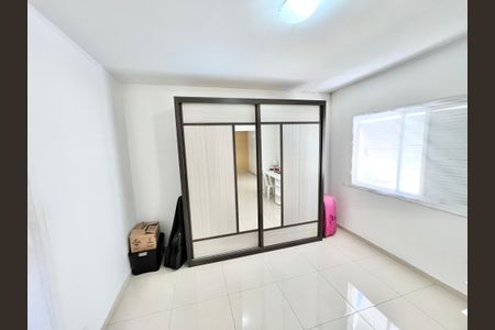 Casa à venda com 288m², 3 quartos e 3 vagasQuarto 1 - Suíte