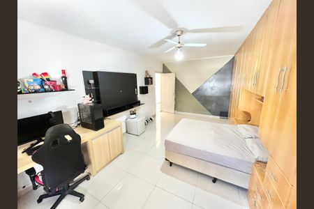 Casa à venda com 288m², 3 quartos e 3 vagasQuarto 3