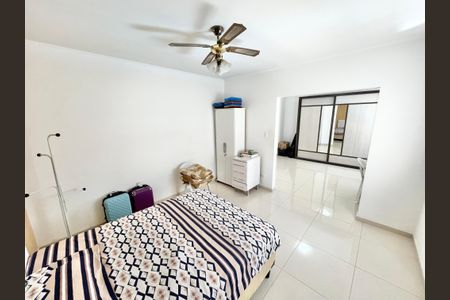 Casa à venda com 288m², 3 quartos e 3 vagasQuarto 1 - Suíte