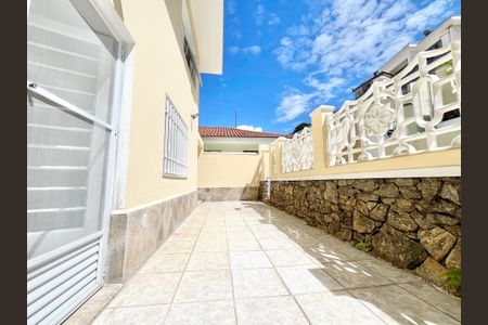 Casa à venda com 288m², 3 quartos e 3 vagasÁrea externa