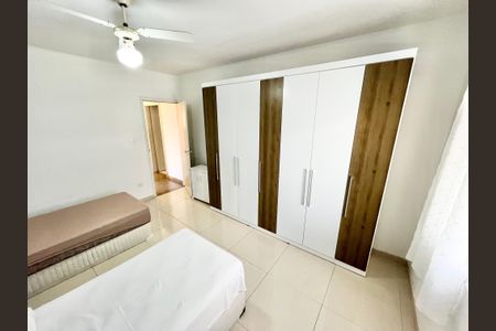 Casa à venda com 288m², 3 quartos e 3 vagasQuarto 4